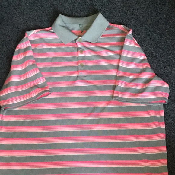 NIKE GOLF SHIRT . - Picture 4 of 4